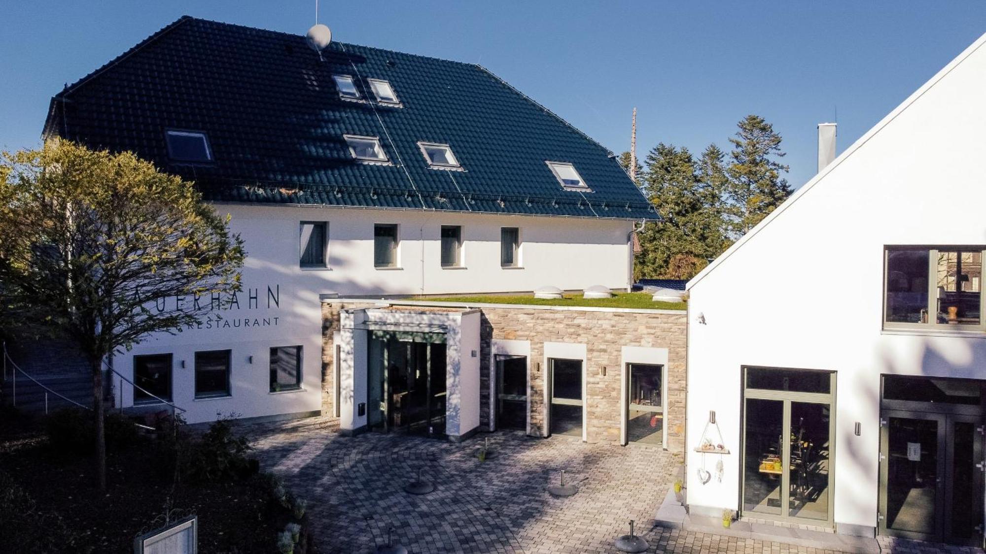 Hotel Restaurant Auerhahn Bad Wildbad Exterior photo