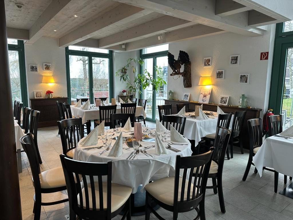 Hotel Restaurant Auerhahn Bad Wildbad Exterior photo